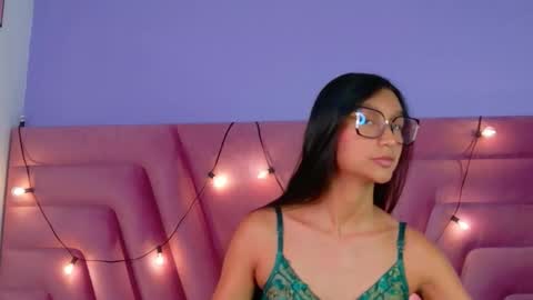 Eva  online show from February 8, 3:37 pm