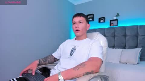 Thomas online show from February 8, 12:30 pm