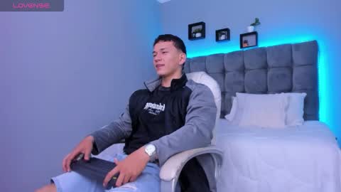 Thomas online show from January 16, 1:20 pm