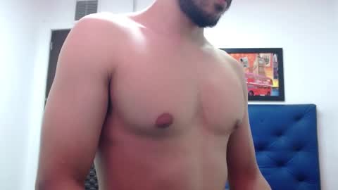 Thomas online show from January 24, 8:53 pm