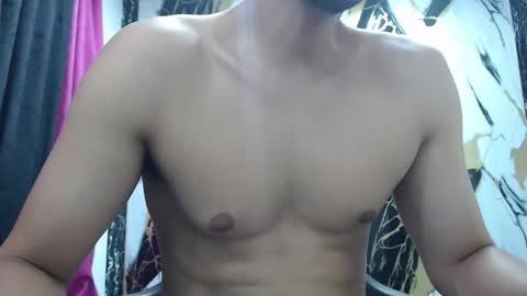 Thomas online show from February 9, 8:44 pm