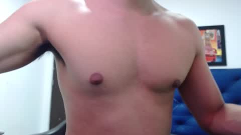 Thomas online show from February 4, 8:28 pm