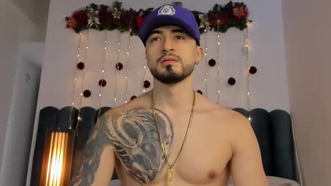 sweetfit boy online show from January 11, 5:41 pm