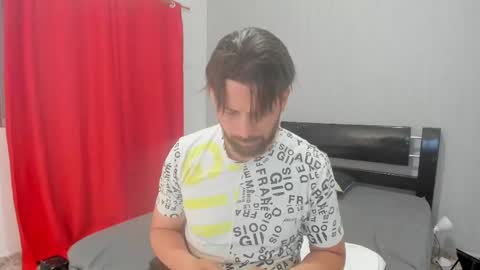 Snapshot of thor_colombia chatting on September 29, 3:11 pm THE CAPTAIN online show from September 29, 3:11 pm