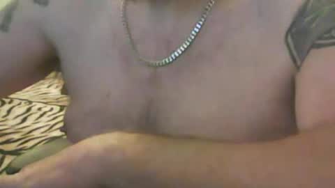 Snapshot of thrillingozziecock chatting on October 2, 7:29 am thrillingozziecock online show from October 2, 7:29 am