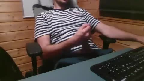 toobigcockforonegirl online show from April 19, 11:40 pm