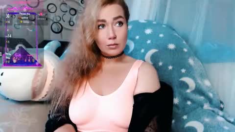 Snapshot of tia_meow chatting on September 9, 12:05 pm tiameow online show from September 9, 12:05 pm