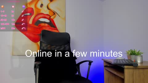 Snapshot of tiago_hannah chatting on January 18, 8:20 am carolina online show from January 18, 8:20 am