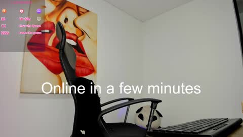Snapshot of tiago_hannah chatting on February 28, 8:42 am carolina online show from February 28, 8:42 am