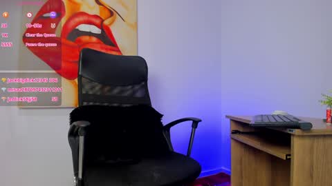 Snapshot of tiago_hannah chatting on January 13, 11:41 am carolina online show from January 13, 11:41 am