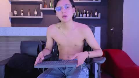  online show from July 17, 8:11 pm