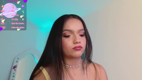 Tiana Le online show from November 7, 3:31 am