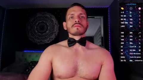 Tian Zilac online show from November 25, 9:57 pm