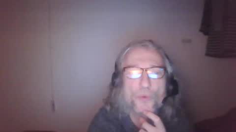 tiddles12345 online show from January 16, 6:39 pm