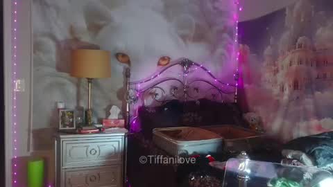 Tiffani Love online show from January 27, 9:44 pm
