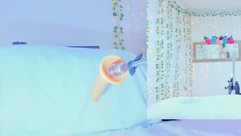 Snapshot of tiffanny_love__ chatting on October 9, 9:26 am Tiffanny online show from October 9, 9:26 am