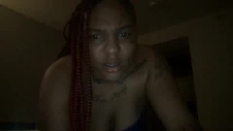 tiffany199218 online show from March 27, 9:43 am