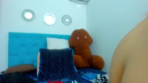 tiffany  online show from October 17, 2:15 am