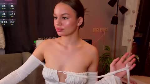 Tiffany online show from November 27, 12:35 pm