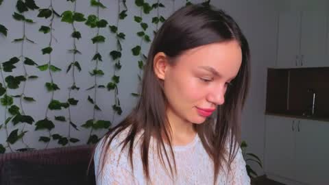 Tiffany online show from March 31, 12:38 pm