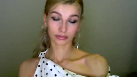 Ask me online show from May 9, 9:43 pm