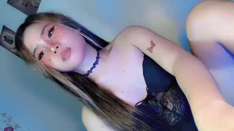 tight_elliana online show from May 8, 8:58 pm