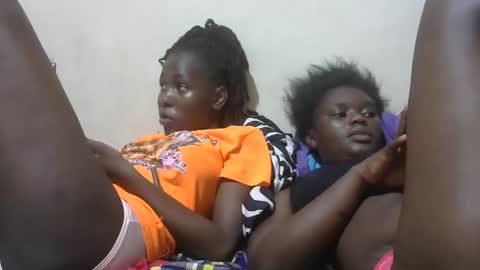 tight_pussie online show from February 24, 8:45 pm