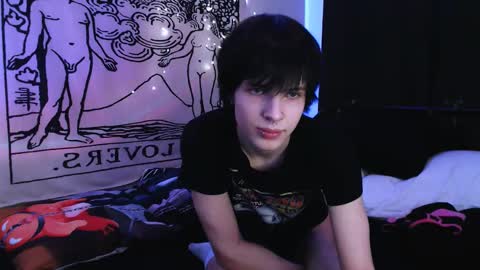 Snapshot of timi_moon chatting on February 26, 9:01 am timi_moon online show from February 26, 9:01 am