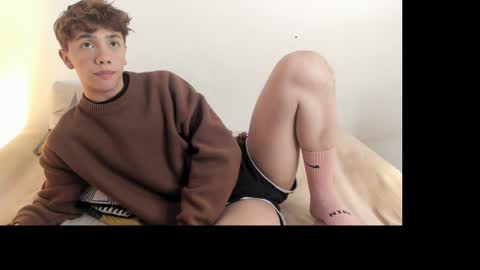 Snapshot of timothy_ross chatting on October 8, 8:48 pm Timothy 21 years old online show from October 8, 8:48 pm