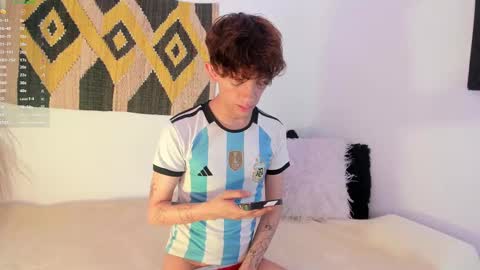 Snapshot of timothy_ross chatting on February 27, 8:09 pm Timothy 21 years old online show from February 27, 8:09 pm