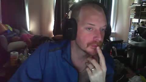 timtimmyyyy online show from April 12, 2:43 pm