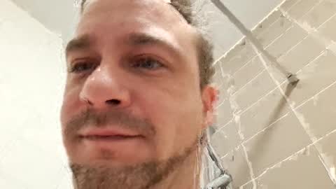 timuthy online show from February 5, 8:43 am