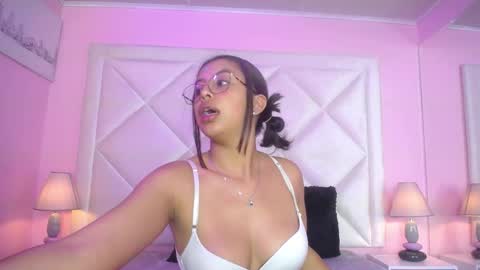 Tinaa online show from May 6, 9:21 pm