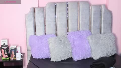 Snapshot of tina_noa chatting on March 11, 12:50 pm Tina noa online show from March 11, 12:50 pm