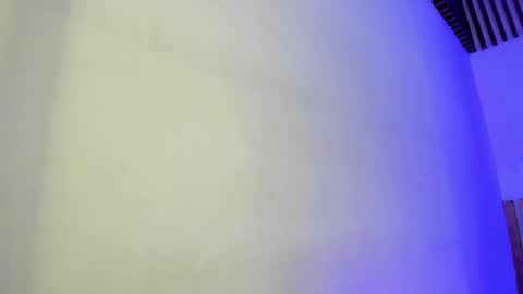 Tina  online show from October 8, 7:14 am