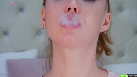 Tina online show from March 3, 3:32 pm