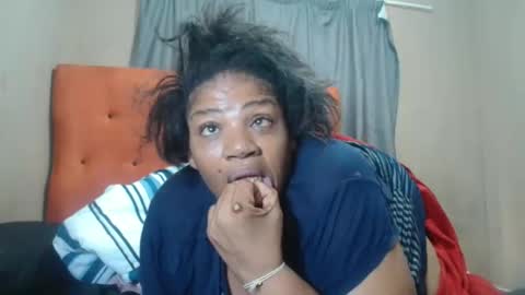 tinagiant online show from May 13, 10:25 am