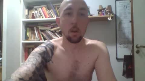 tinchox42 online show from September 18, 10:58 pm