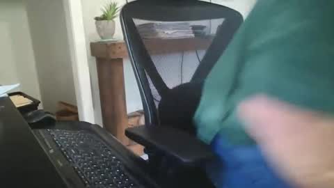 5 day load on deck online show from April 9, 11:38 am