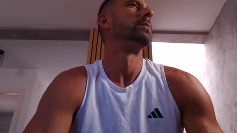 tinoclandestino online show from October 5, 9:07 am