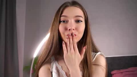 Snapshot of tiny_bunny__ chatting on October 3, 3:15 am Sofia online show from October 3, 3:15 am