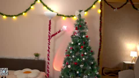 Lyssa     online show from December 25, 4:54 pm