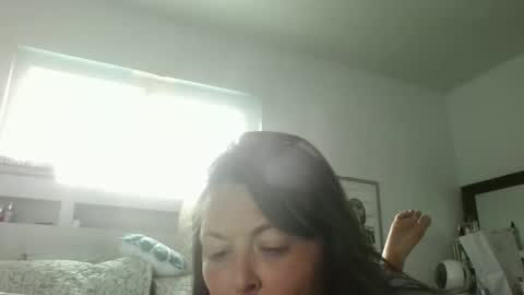 tinyassbossymilf online show from May 12, 10:30 pm