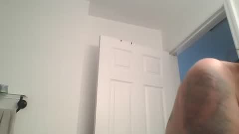 tinyassbossymilf online show from February 23, 12:40 pm