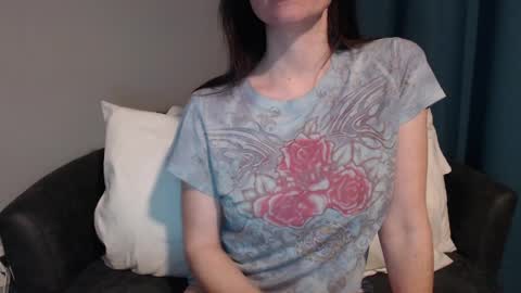 TinyyTina online show from December 22, 12:27 pm