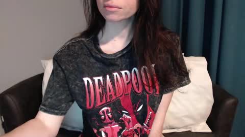 TinyyTina online show from January 6, 1:19 pm