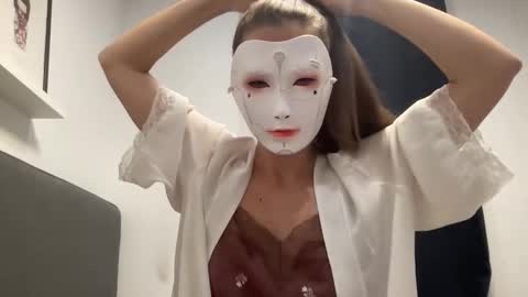 Tinks online show from October 7, 8:49 pm