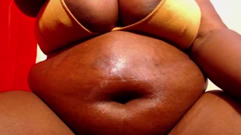 Snapshot of tisha_brown1 chatting on December 14, 3:17 am Tisha online show from December 14, 3:17 am