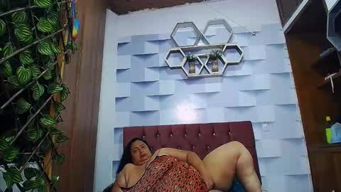 Snapshot of tistmature chatting on October 15, 2:18 pm TISTMATURE online show from October 15, 2:18 pm