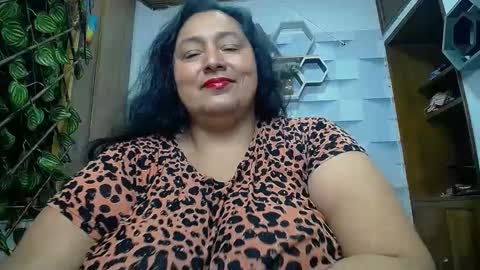 Snapshot of tistmature chatting on October 6, 1:07 pm TISTMATURE online show from October 6, 1:07 pm